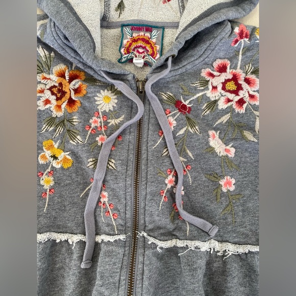 Johnny Was Acacia Tiered Embroidered Floral Gray Hooded Zip Front Jacket Small - Picture 6 of 10